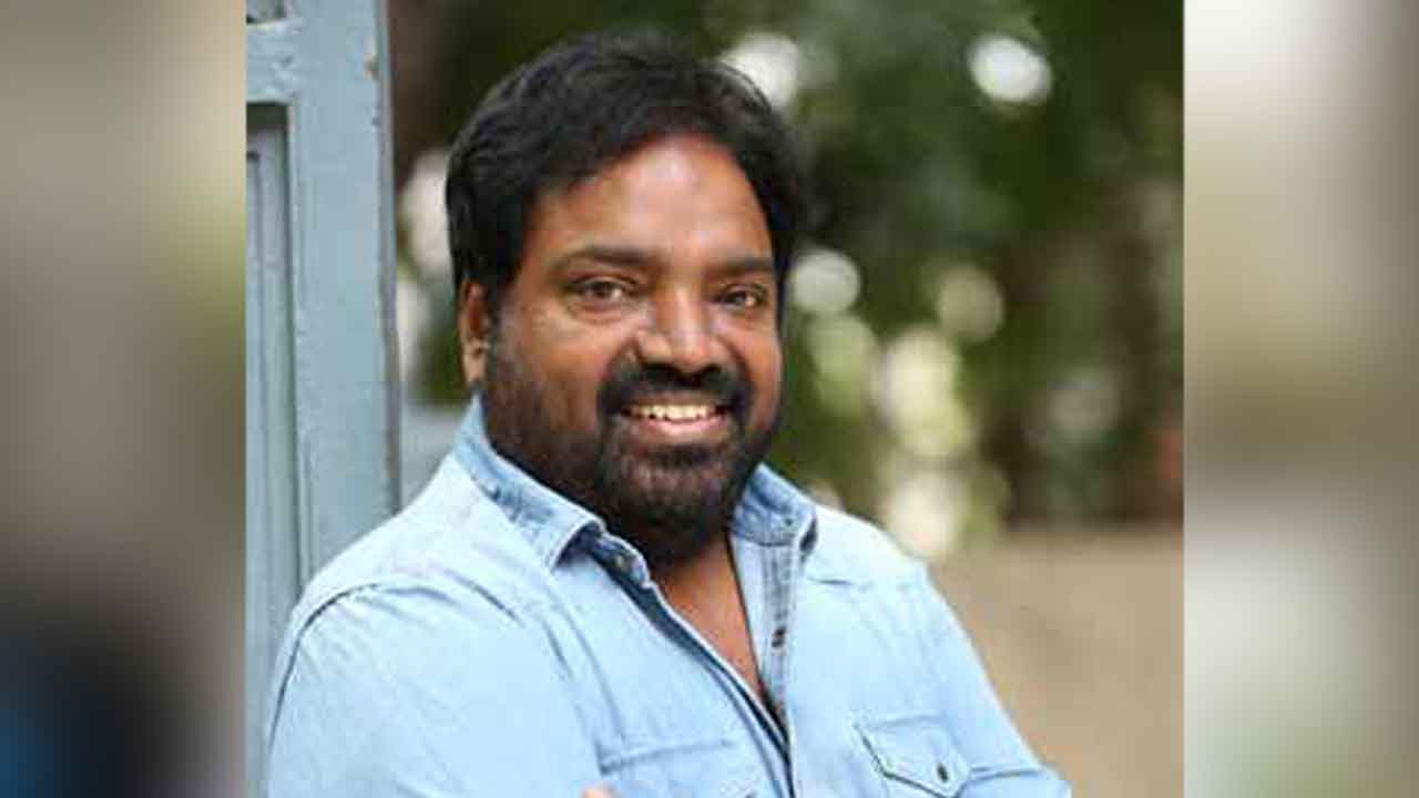 పవర్‌స్టార్‌తో సినిమా చేస్తా..