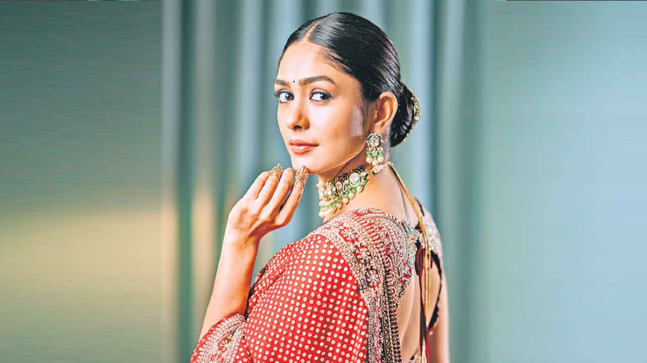 మానవసంబంధాలు భావోద్వేగాల సమ్మేళనం