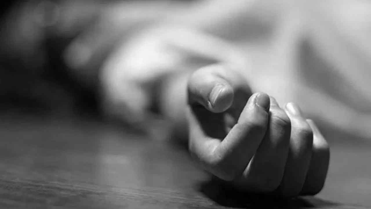 Crime story | రక్త సంబంధానికి నెత్తుటి మరకలు.. స్వార్థం కోసం అయినవాళ్లనే హతమారుస్తున్న వైనం