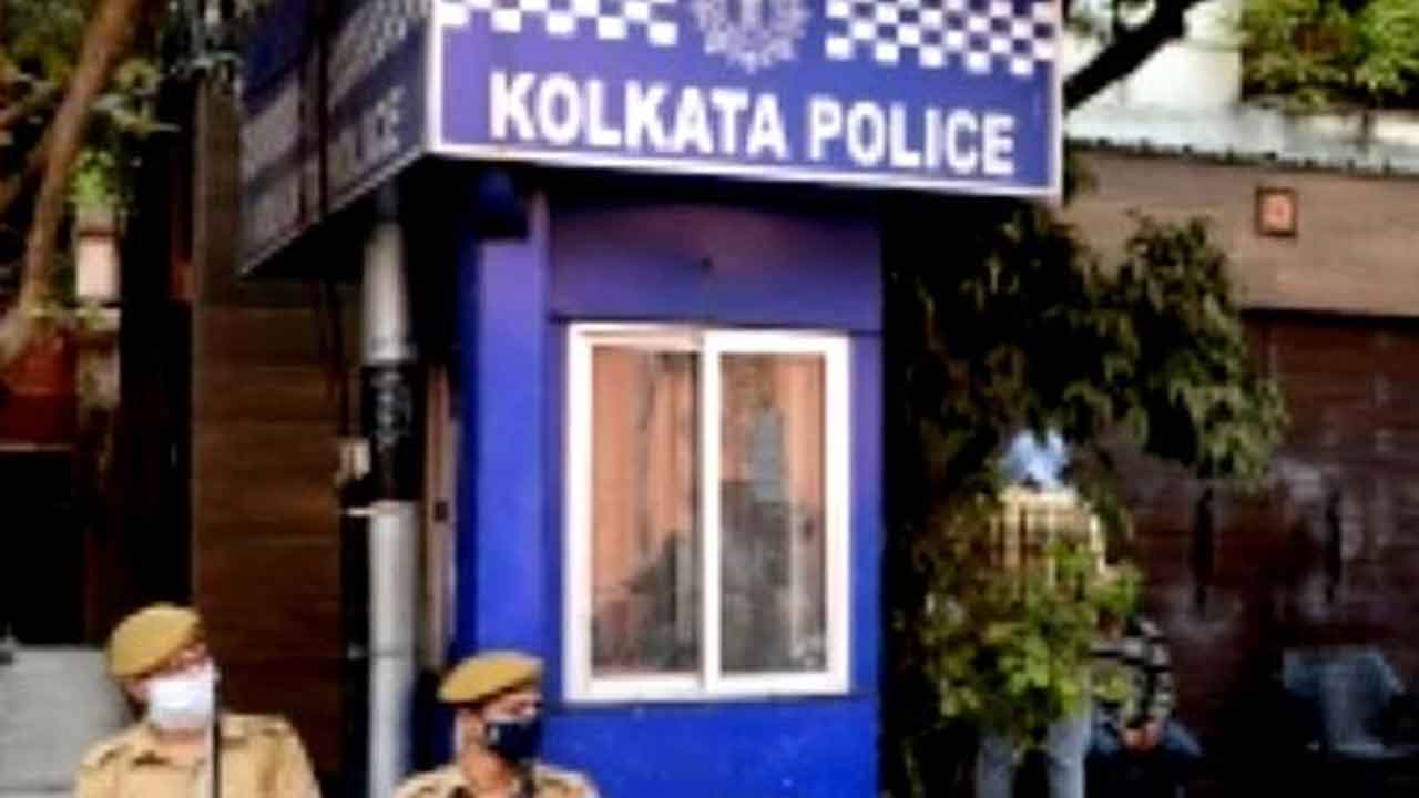 జాతీయ గీతానికి అవమానం