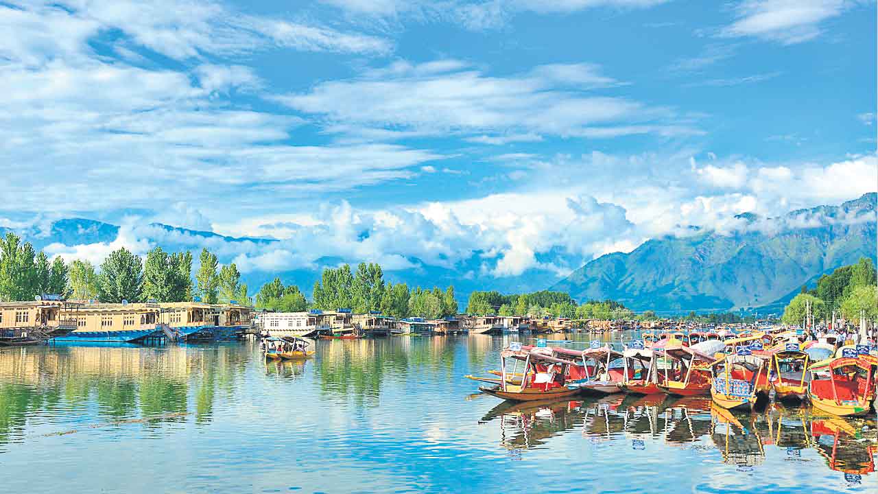 సుస్థిరత దిశగా అడుగులు