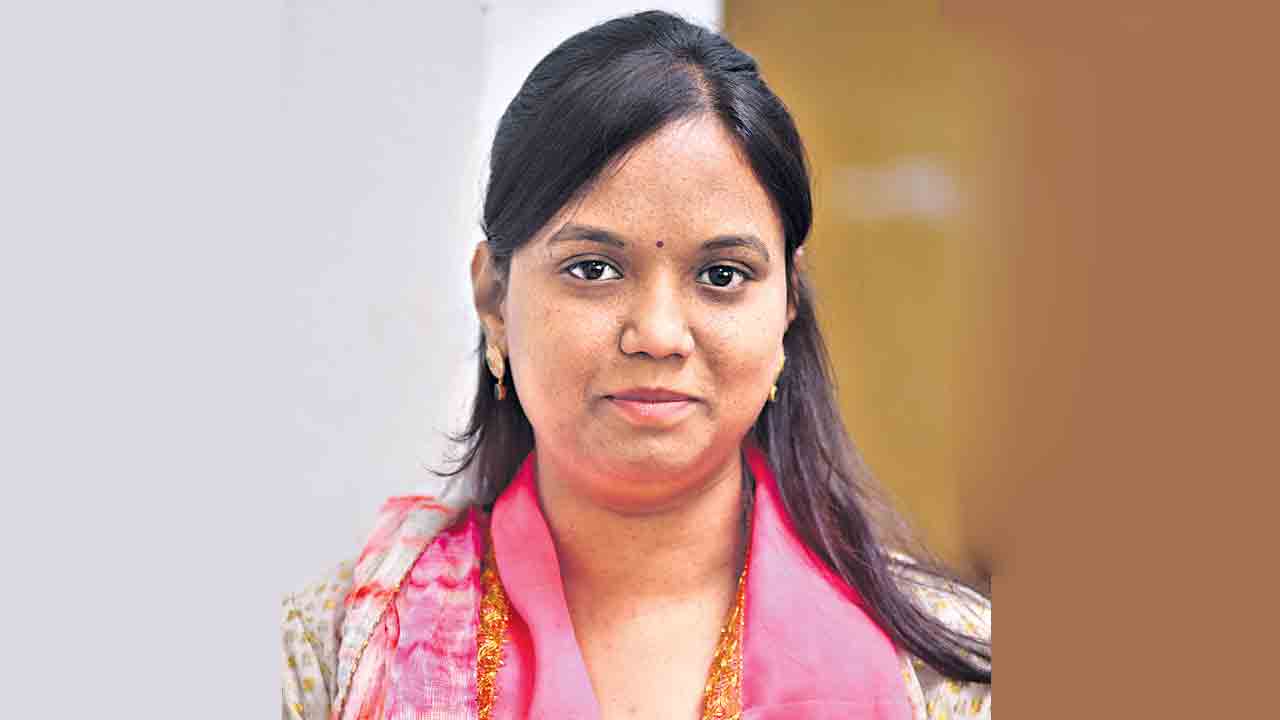 వారసుల బరిలో లాస్య నందిత విక్టరీ