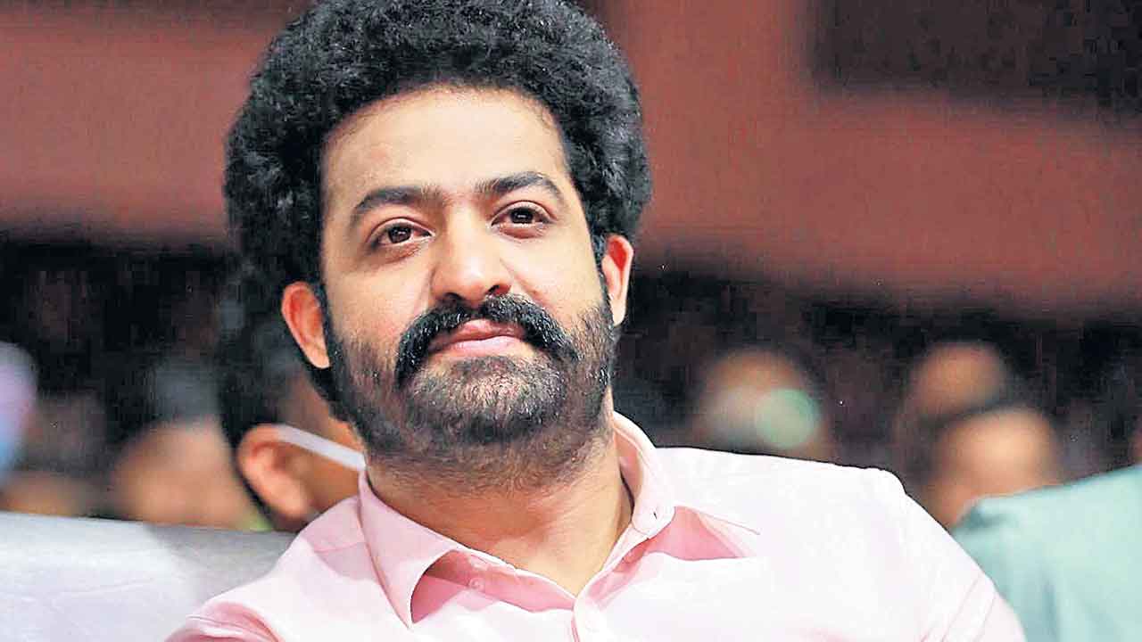 అనుకున్న సమయానికే..