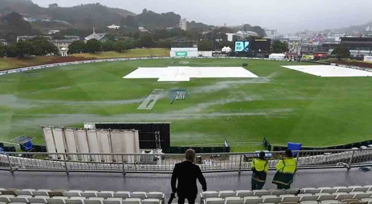 BAN vs NZ | రెండో రోజు వ‌ర్షార్ప‌ణం.. ఊపిరి పీల్చుకున్న న్యూజిలాండ్