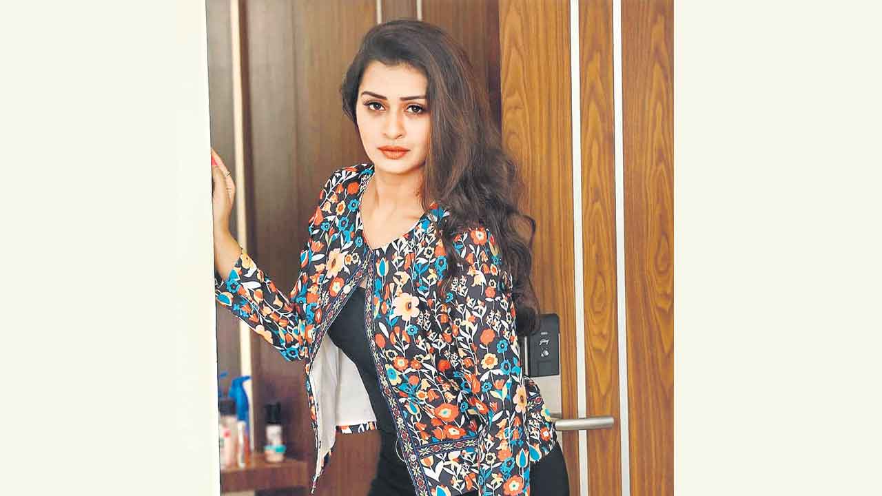 కాంతారా చాప్టర్‌ 1లో ఛాన్సివ్వరూ.. ప్లీజ్‌