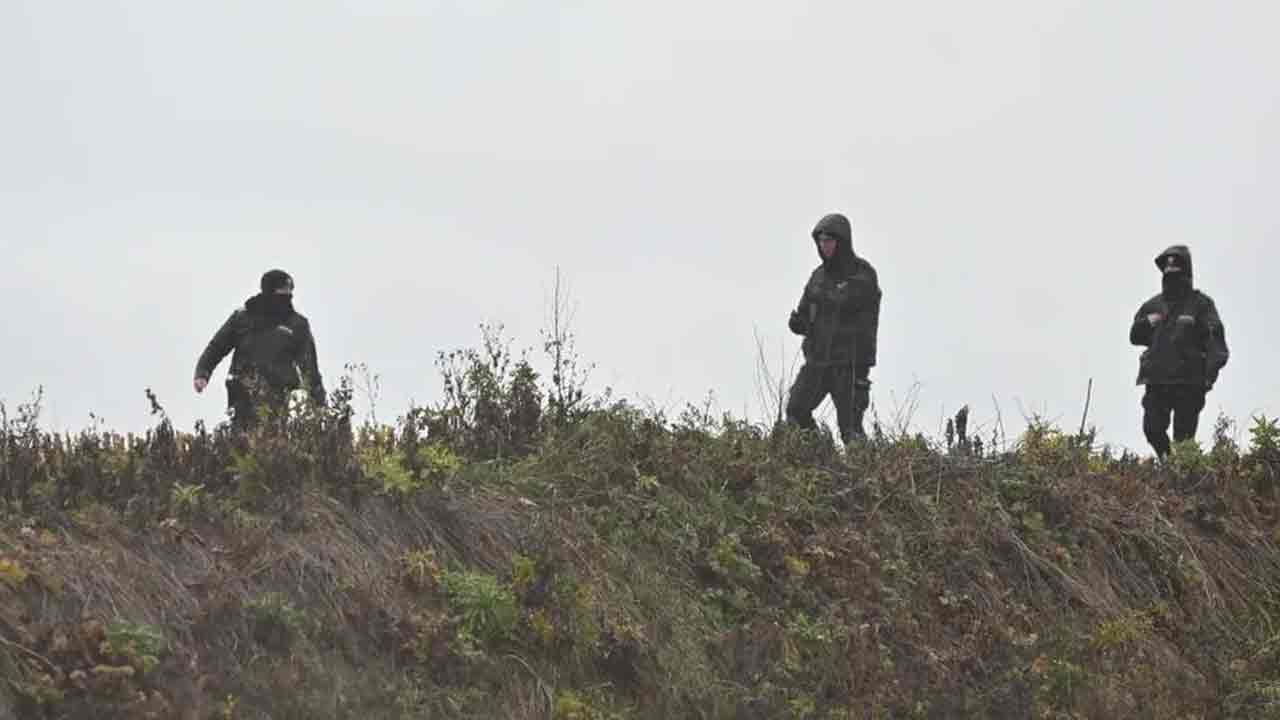 Russian missile: పోలాండ్‌లోకి దూసుకెళ్లి.. మ‌ళ్లీ ఉక్రెయిన్‌లోకి ర‌ష్యా మిస్సైల్‌