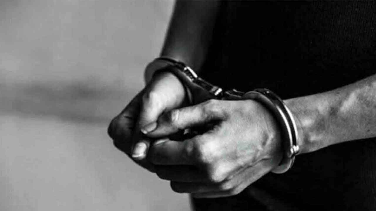 రిమాండ్‌కు సీఐ ప్రసాద్‌