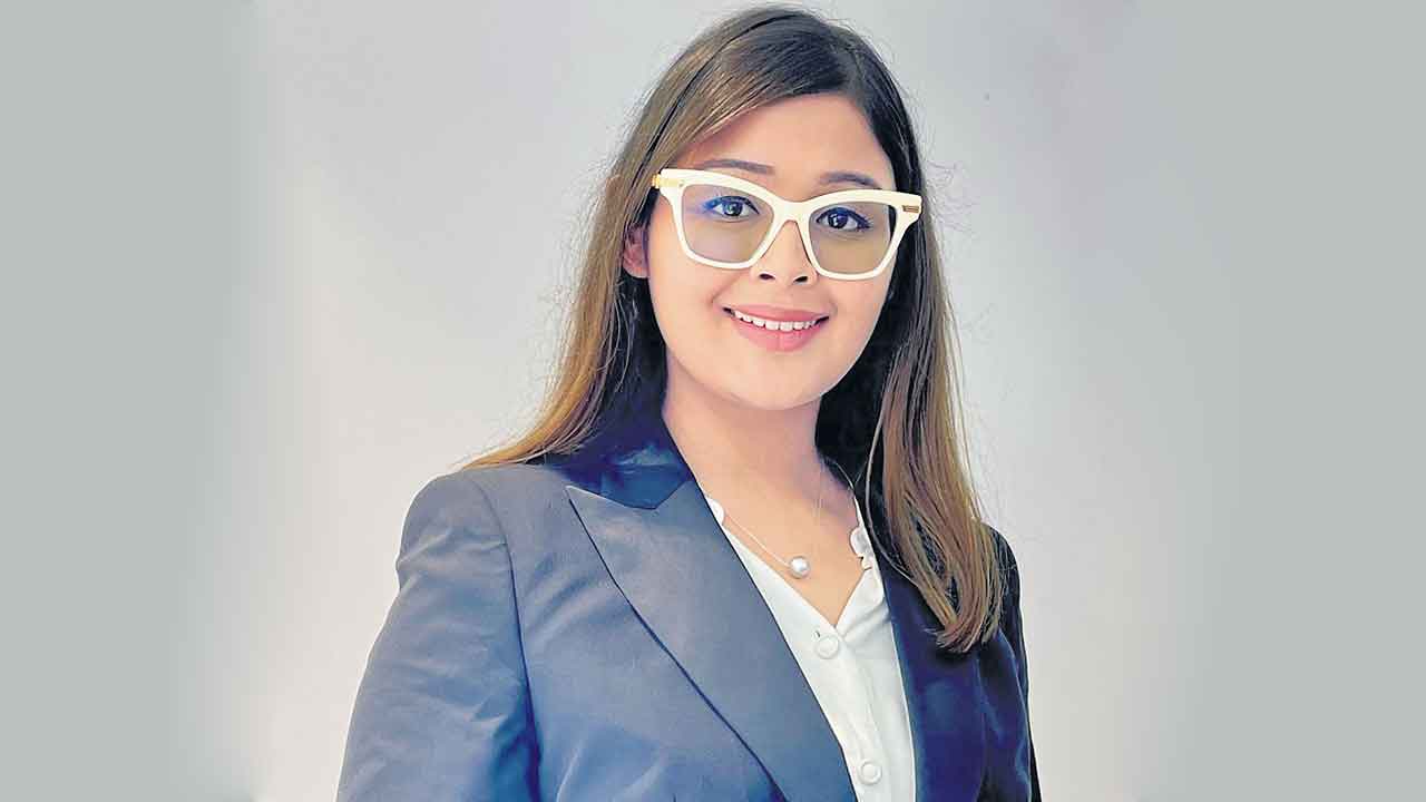 కళ్లు చెదిరే విజయం!