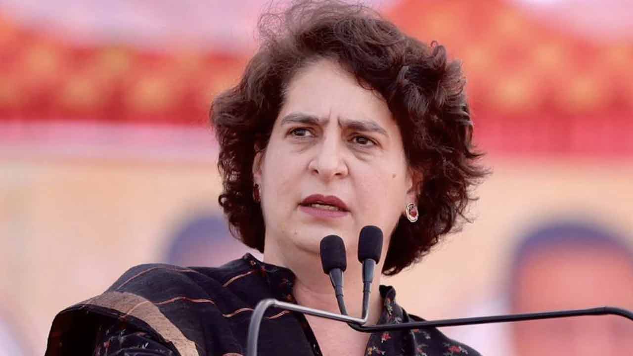 Priyanka Gandhi Vadra: 5 ఎక‌రాల భూమి కొనుగోలు కేసు.. ఈడీ ఛార్జిషీట్‌లో ప్రియాంకా గాంధీ పేరు