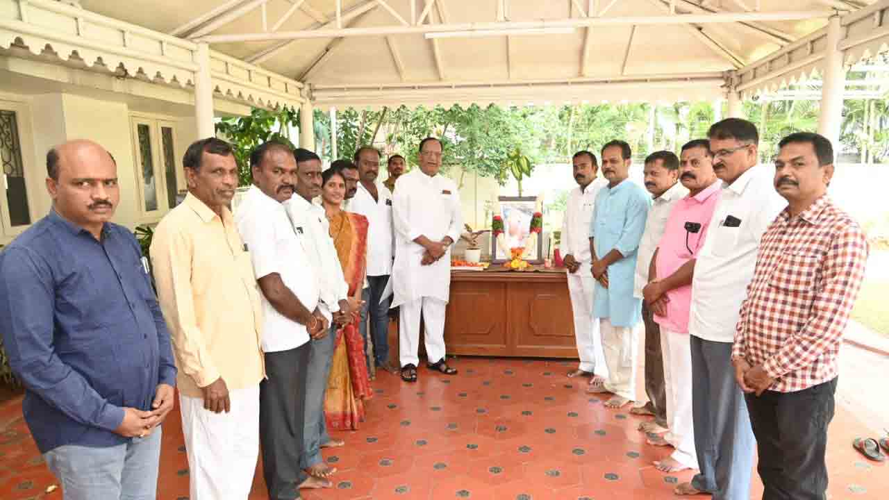 Gutha Sukhender Reddy | పీవీ బ‌హుముఖ ప్ర‌జ్ఞాశాలి : శాస‌న మండ‌లి చైర్మ‌న్ గుత్తా