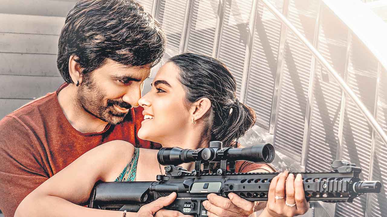 ‘ఈగల్‌’లో వినోదానికి లోటుండదు