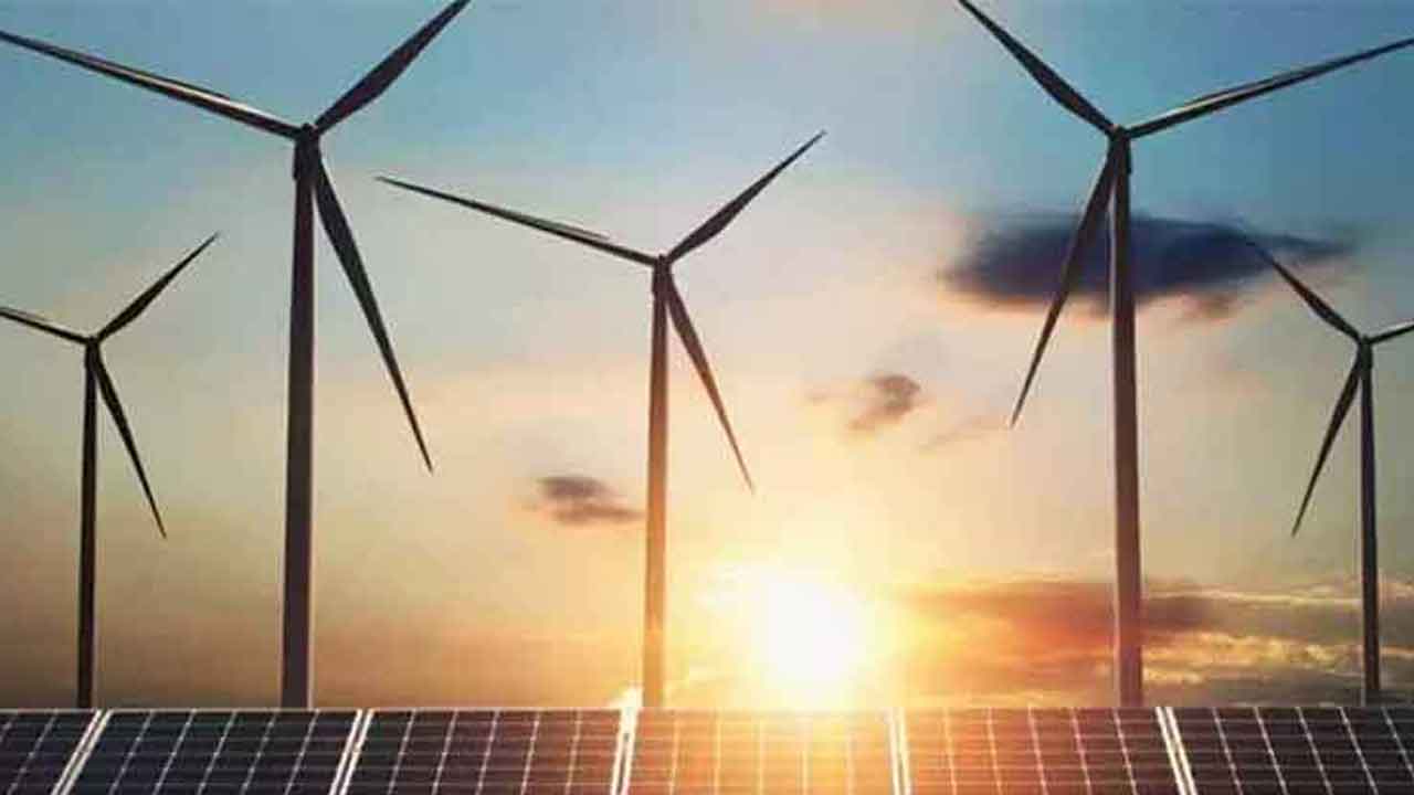 Renewable Energy | పునరుత్పాదక వనరుల నుంచే సగం విద్యుత్తు.. 2032 నాటికి దేశంలో మూడు రెట్లు పెరగనున్న ఉత్పత్తి