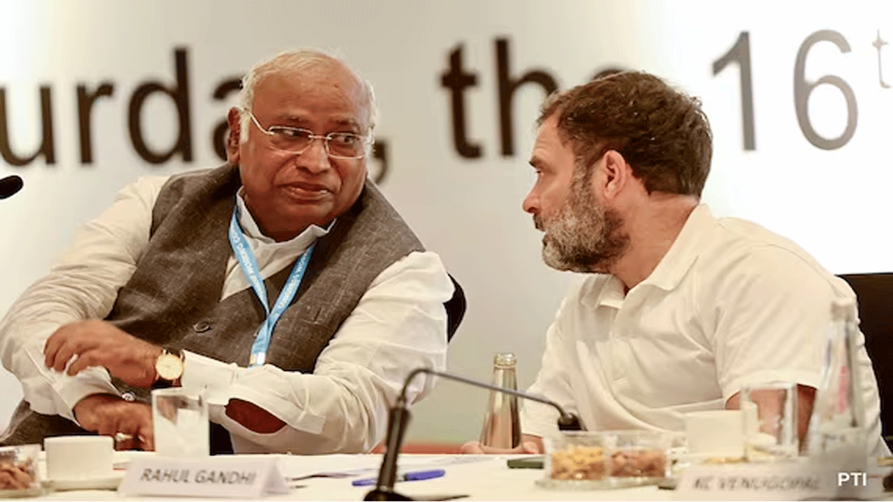 INDIA Bloc | విపక్ష కూటమి ప్రధాని అభ్యర్ధిగా మల్లికార్జున్ ఖర్గే..? : కాంగ్రెస్ చీఫ్ పేరును ప్రతిపాదించిన దీదీ