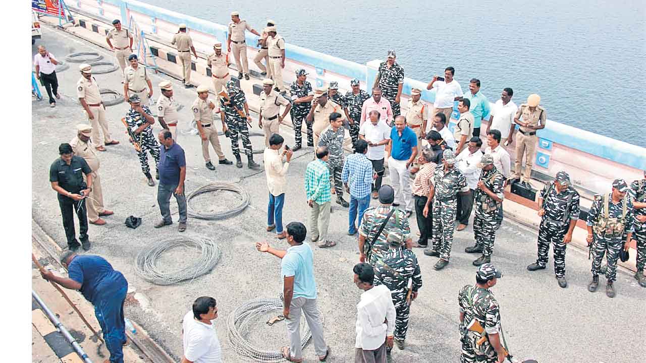 సీఆర్‌పీఎఫ్‌ ఆధీనంలోకి సాగర్‌