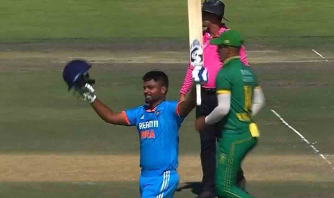 IND vs RSA | వ‌న్డేల్లో తొలి సెంచ‌రీ బాదిన‌ శాంస‌న్.. మ‌రో ఎండ్‌లో ఉతికేస్తున్న‌ రింకూ