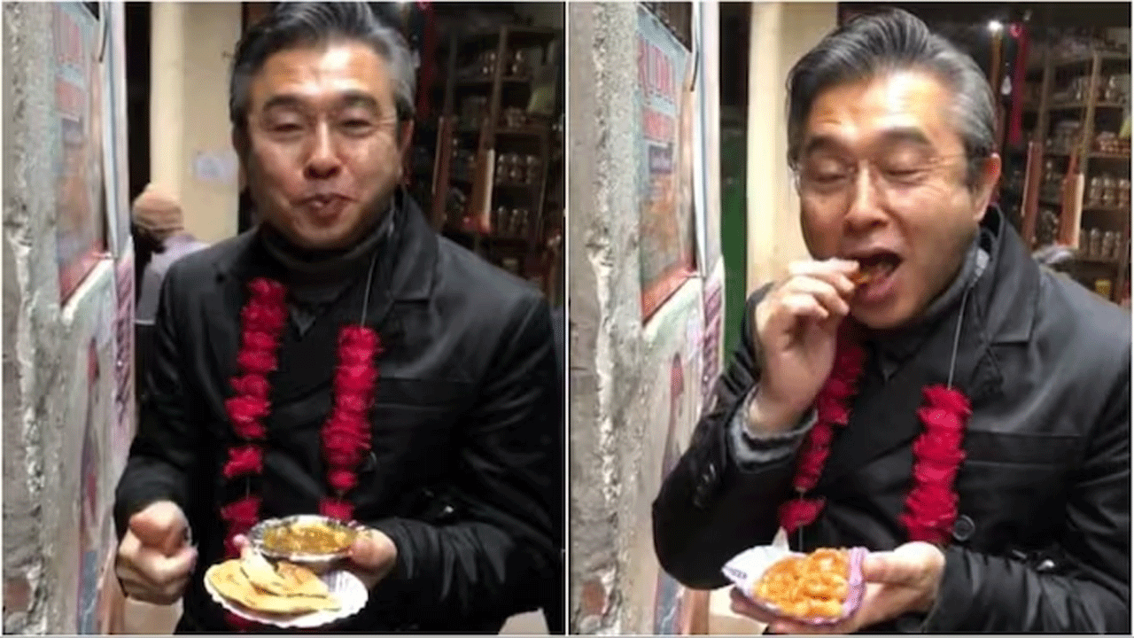 Viral Video | వార‌ణాసిలో దేశీ ఫుడ్‌ ఎంజాయ్ చేసిన జపాన్ రాయ‌బారి