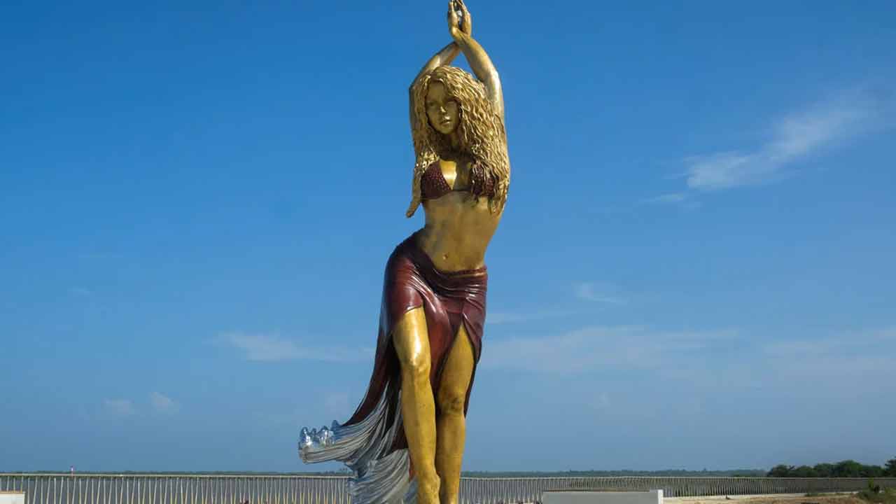 Singer Shakira: బెల్లీ డ్యాన్స్ ఫోజులో ష‌కీరా విగ్ర‌హం ఆవిష్క‌ర‌ణ