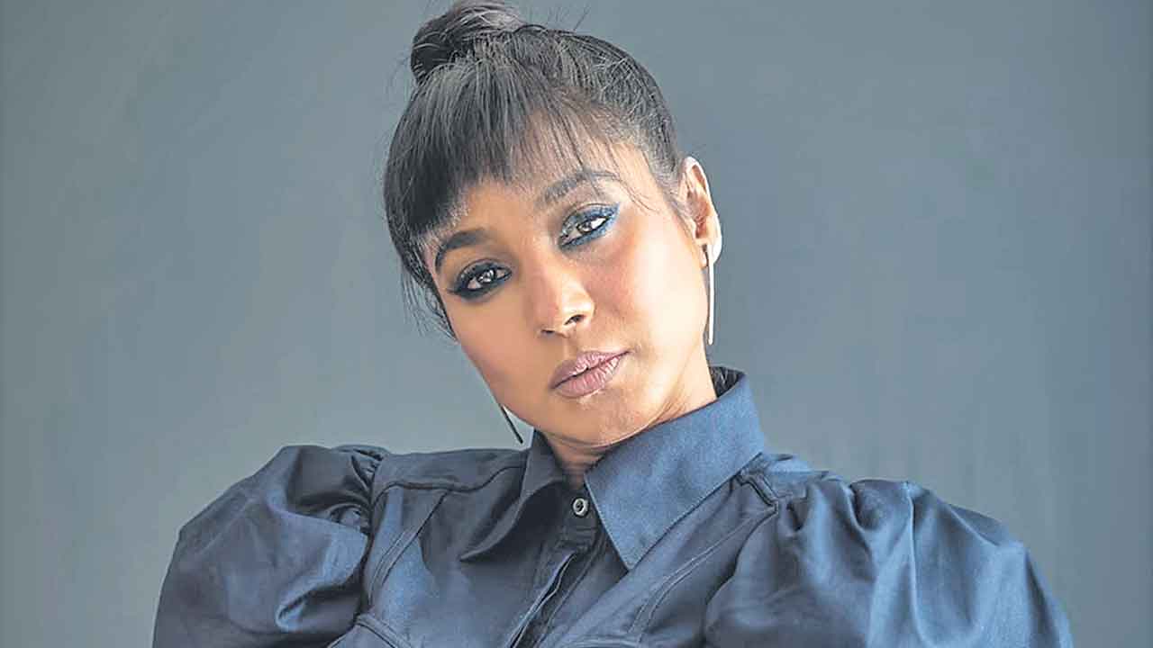 ఎనర్జీ దాచుకోకుండా..