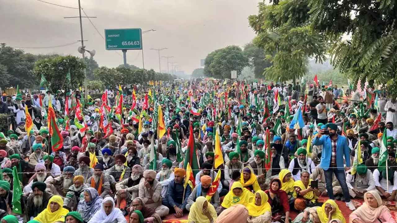 జనవరిలో అఖిల భారత రైతాంగ సదస్సు: ఎస్కేఎం