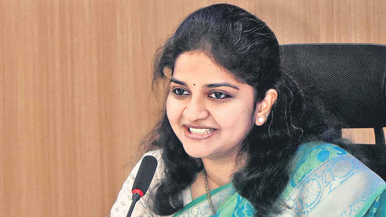 దళారీ వ్యవస్థ లేకుండా చేస్తా