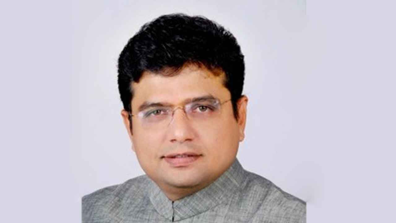 నాంపల్లి ఎగ్జిబిషన్‌ సొసైటీ అధ్యక్షుడిగా శ్రీధర్‌బాబు