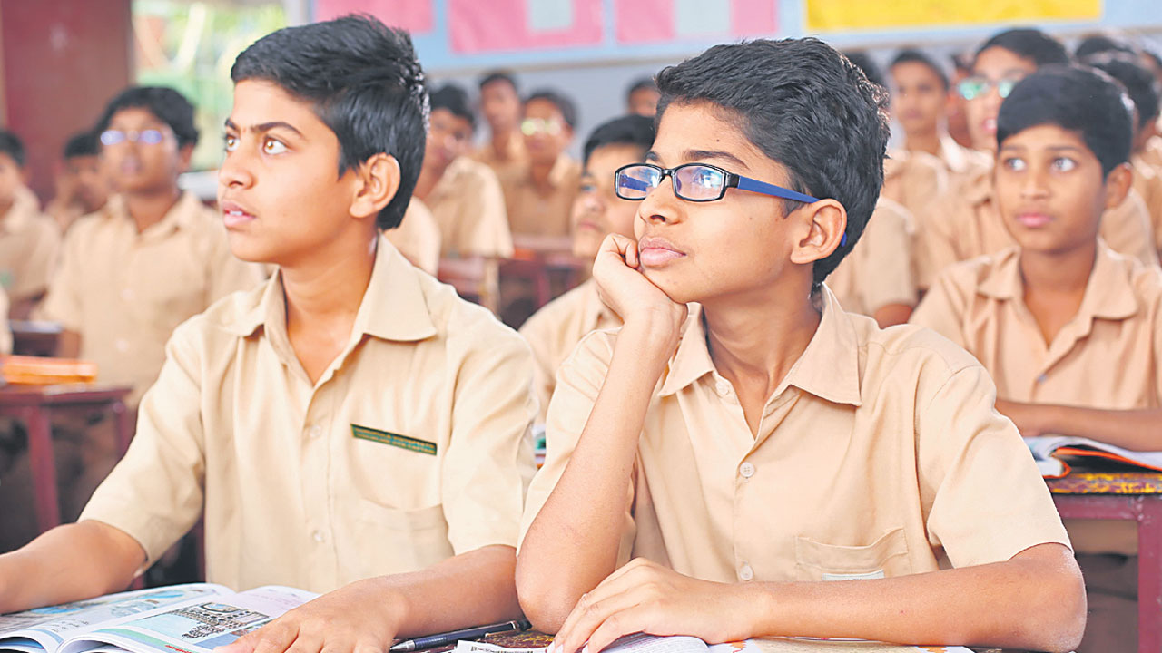 పరీక్షల సమయం ఆందోళన వద్దు..