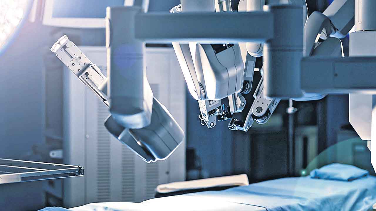 గైనిక్‌ రోబో