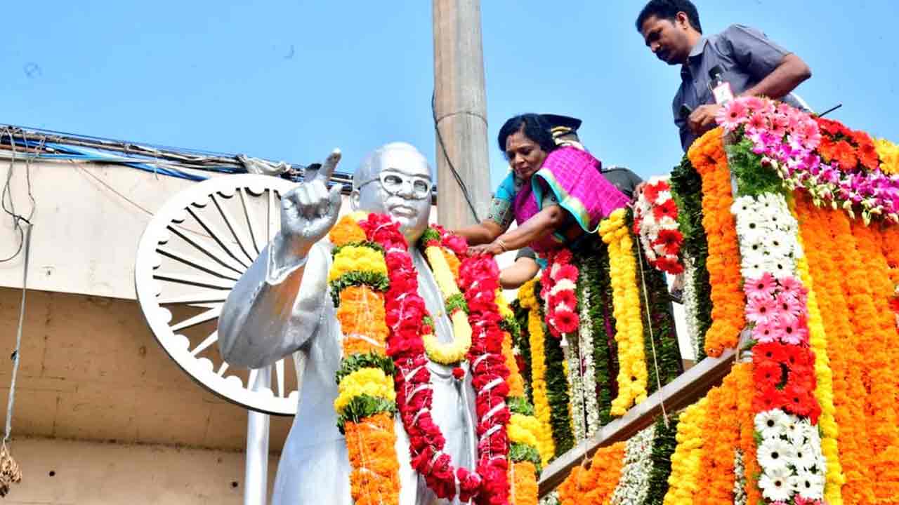 Governor Tamilisai | ప్రపంచంలోనే భారత రాజ్యాంగం గొప్పది : గవర్నర్‌ తమిళిసై