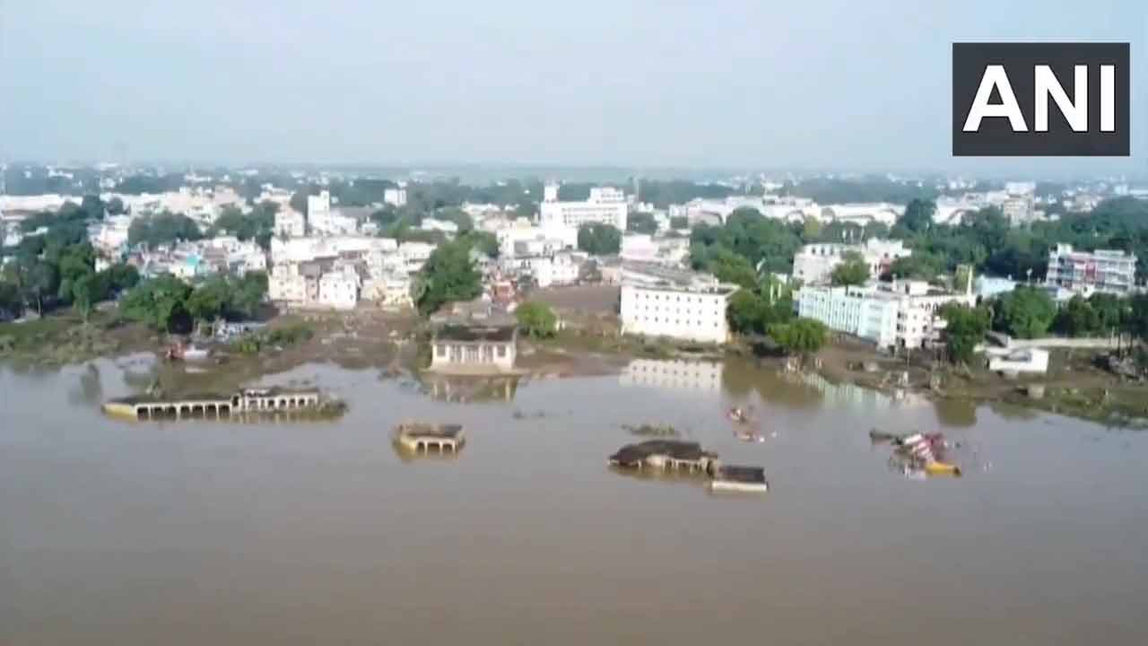 Tamraparni River: తిరునెల్‌వెలిలో ఉప్పొంగుతున్న తామ్ర‌పార్ని న‌ది.. వీడియోలు