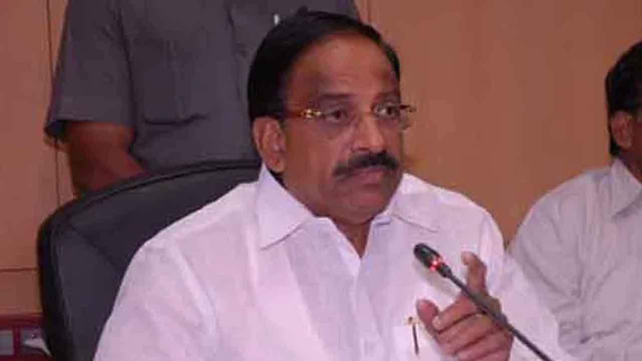 Minister Thummala | సమన్వయంతో పని చేస్తూ సాగు రంగంలో ఉత్పత్తిని పెంచాలి : మంత్రి తుమ్మల నాగేశ్వర రావు