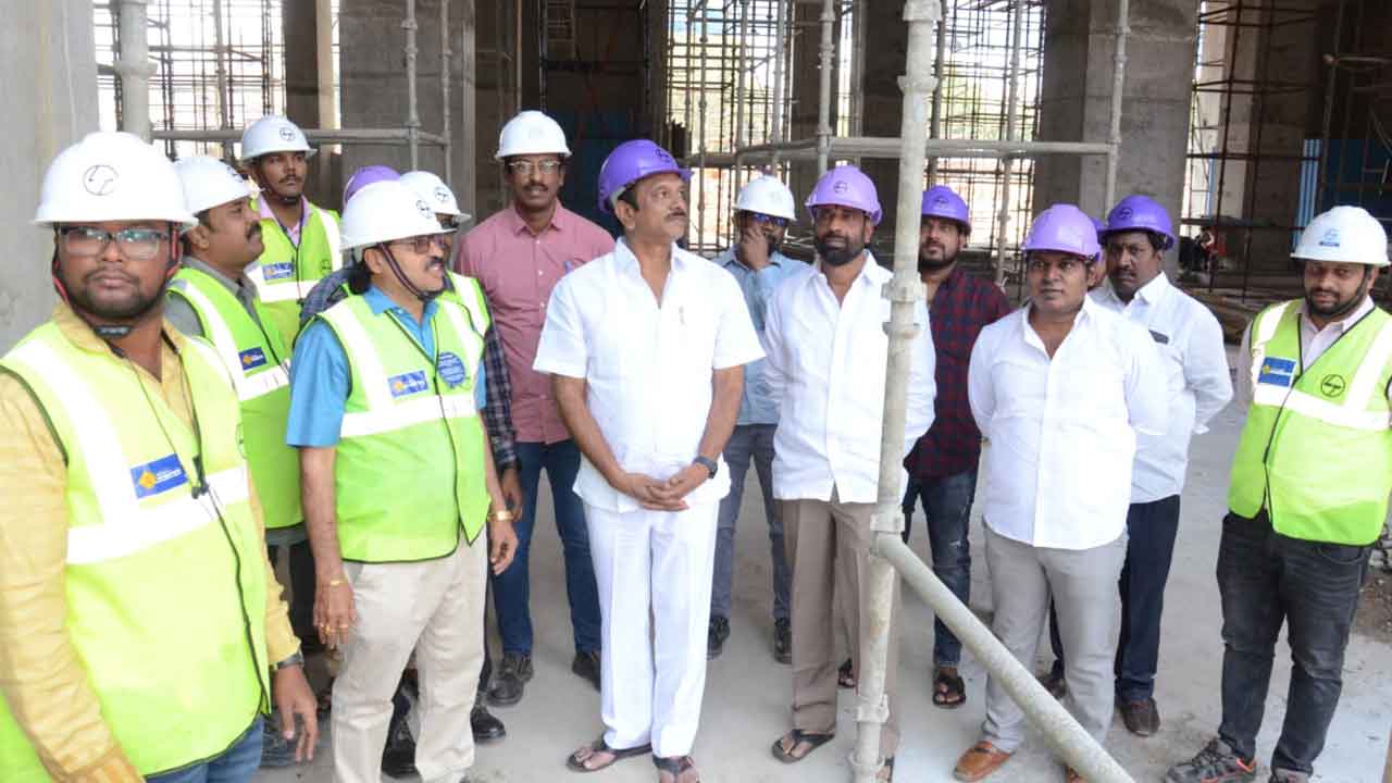 MLA Sudhir Reddy | టిమ్స్ హాస్పిటల్ను నాణ్యతా ప్రమాణాలతో నిర్మించాలి : ఎల్బీనగర్ ఎమ్మెల్యే సుధీర్రెడ్డి