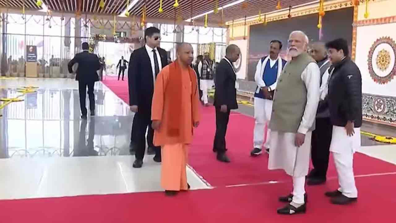 Valmiki Airport: వాల్మీకి ఎయిర్‌పోర్టు ప్రారంభం.. ఢిల్లీ నుంచి అయోధ్య‌కు తొలి విమానం