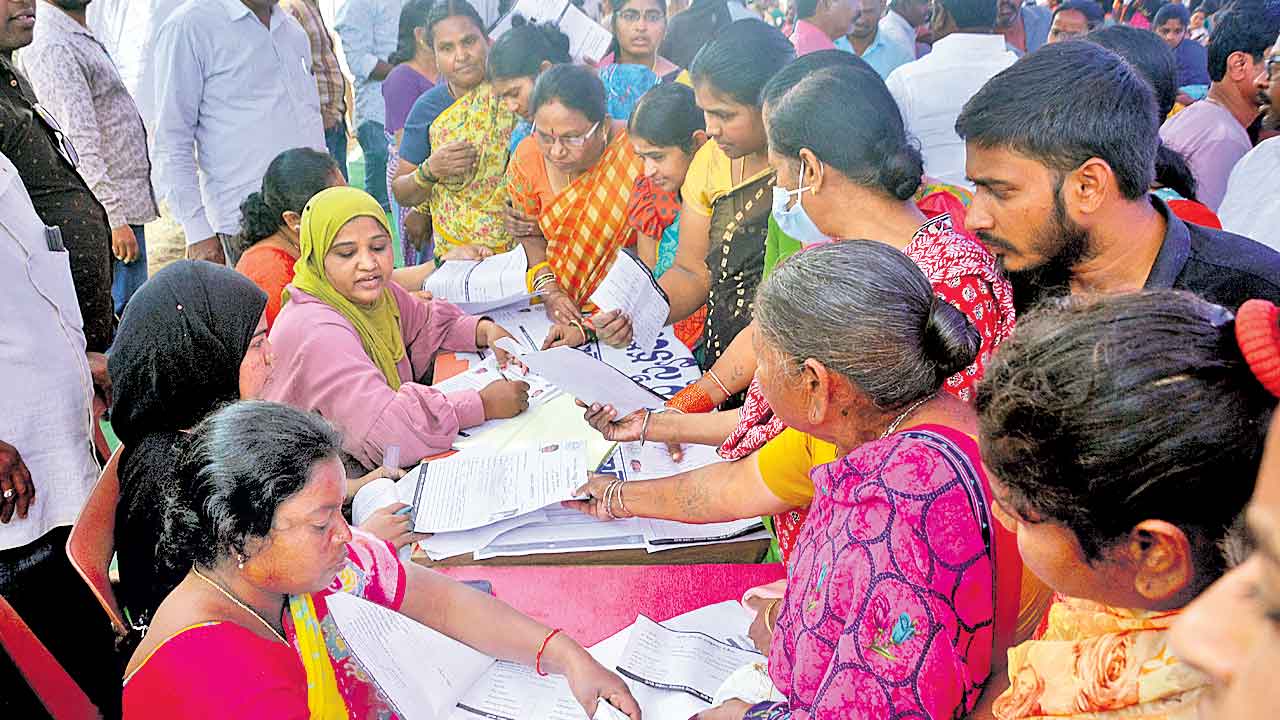 Congress | శుష్క ప్రియాలు, శూన్య హస్తాలు!