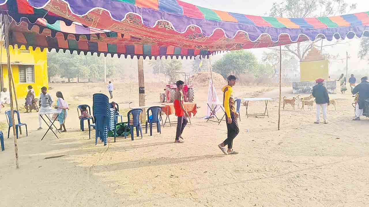 ప్రజాపాలన తీరు జనం బేజారు..