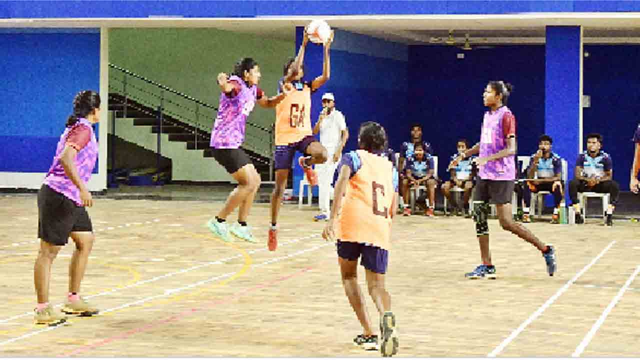 ఉత్సాహంగా నెట్‌బాల్‌ టోర్నీ