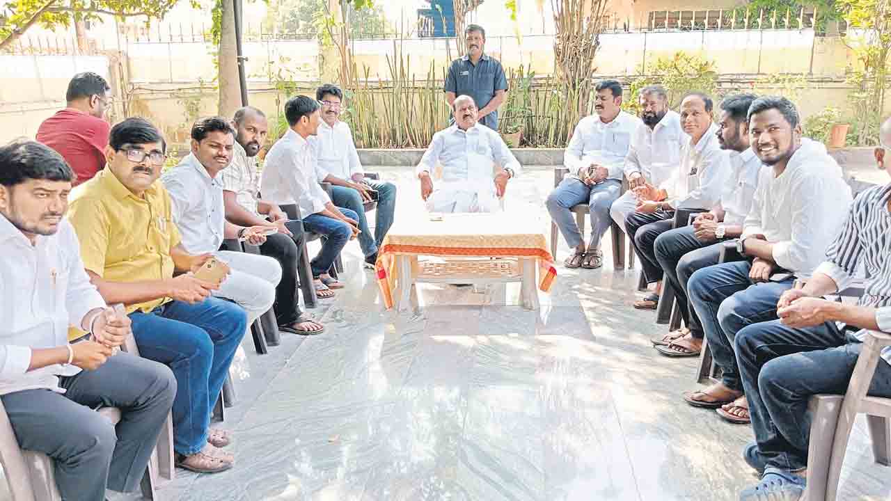 ‘ప్రజాపాలన’ పేరుతో కాలయాపన