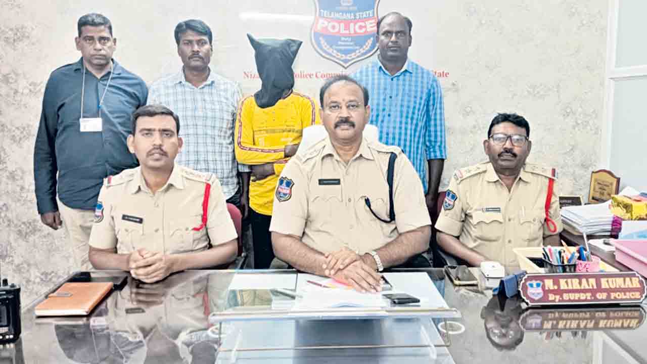 వరుసగా ఏటీఎంలు ధ్వంసం.. ఒకరి అరెస్టు