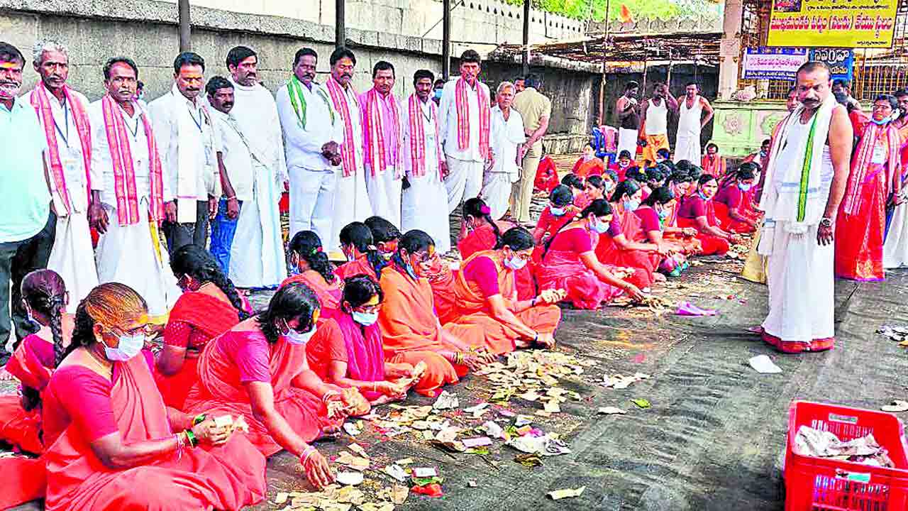 మల్లన్న హుండీ ఆదాయం రూ. 1.70 కోట్లు