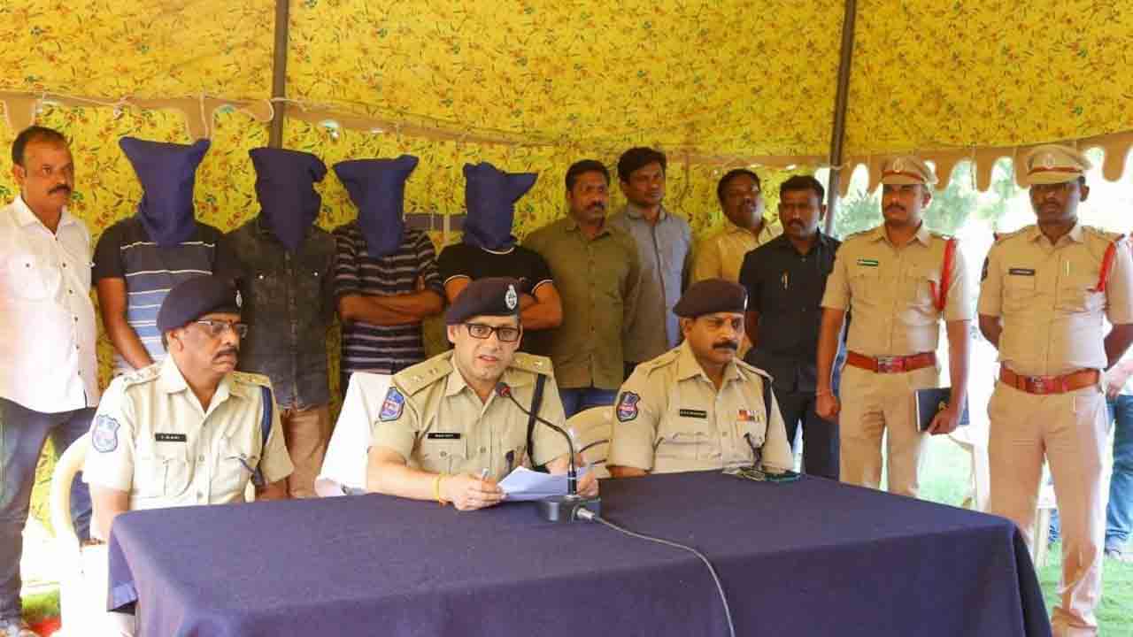 అంతర్రాష్ట్ర దొంగల ముఠా అరెస్టు