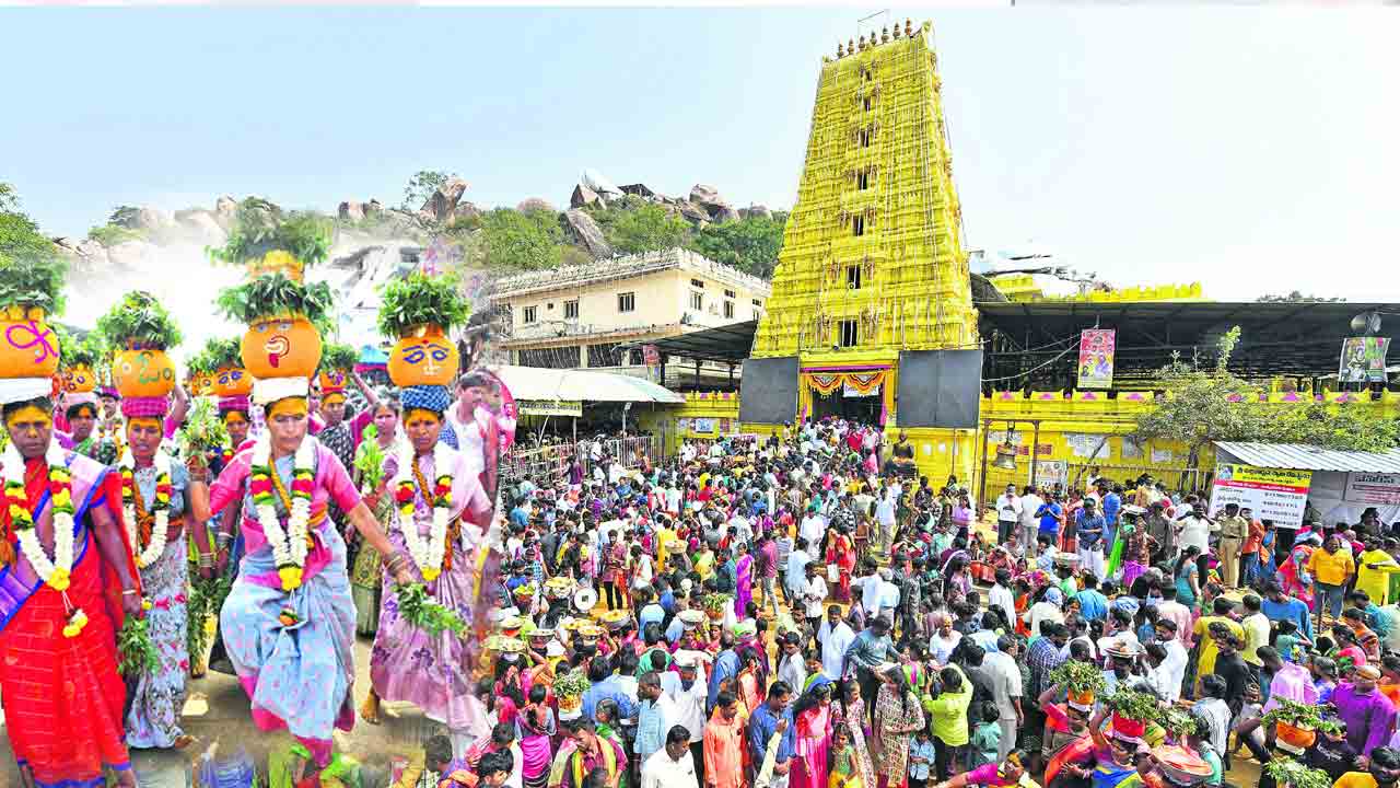 పట్నం.. పరవశం