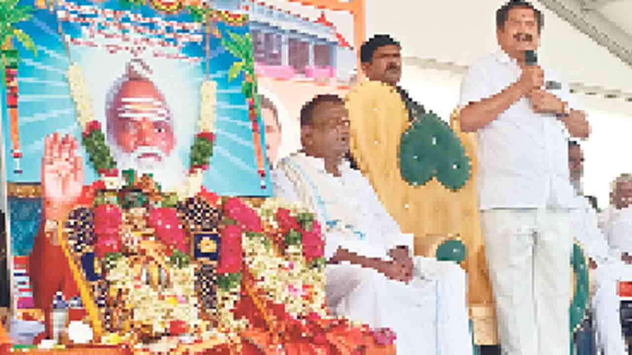 చిన్మయస్వామి మఠాన్ని అభివృద్ధి చేస్తా..