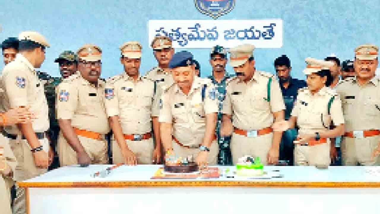 నూతనోత్సాహం..