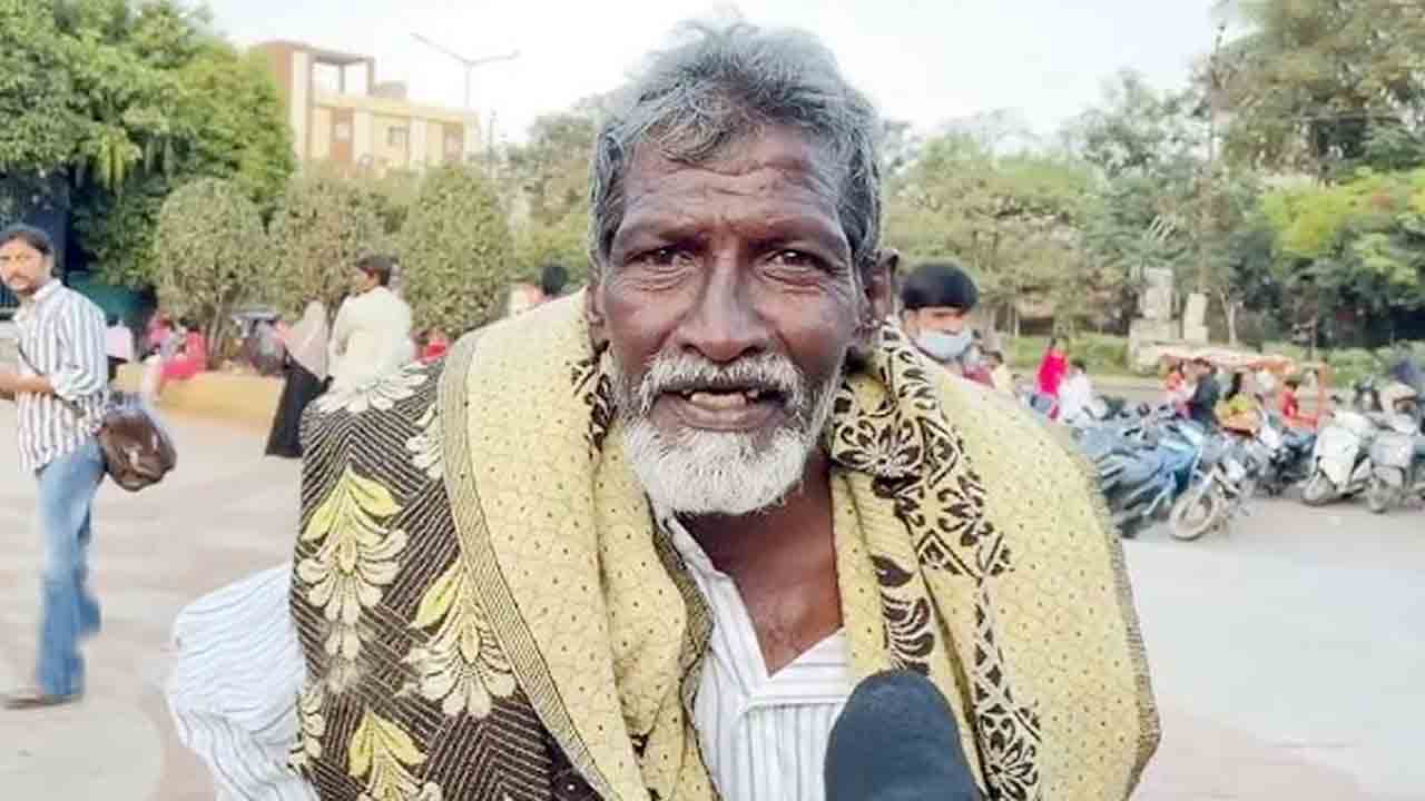 Kala Pasha | కుర్చీ తాతకు కౌన్సెలింగ్‌.. ఎందుకో తెలుసా?