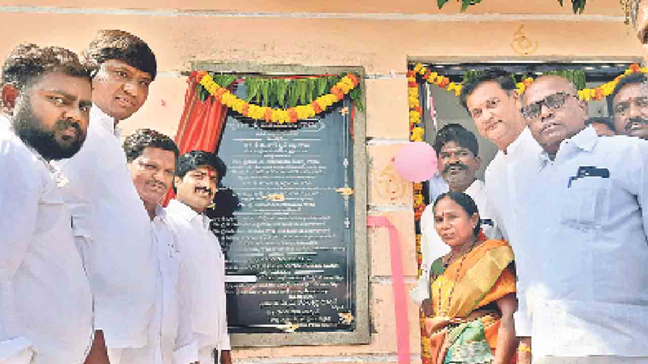 పల్లెలు బాగుంటేనే దేశం అభివృద్ధి