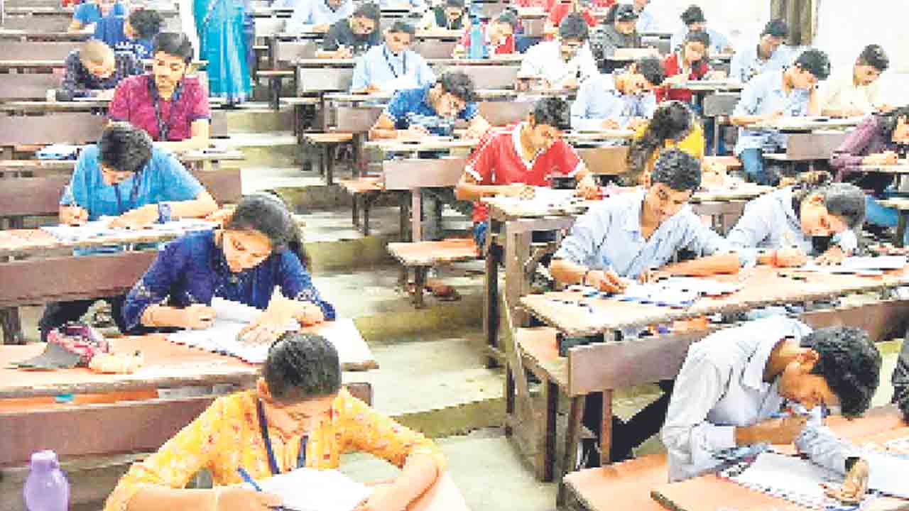 టెన్త్‌ ఇంటర్నల్‌ మార్కుల తనిఖీలకు.. 58 బృందాలు