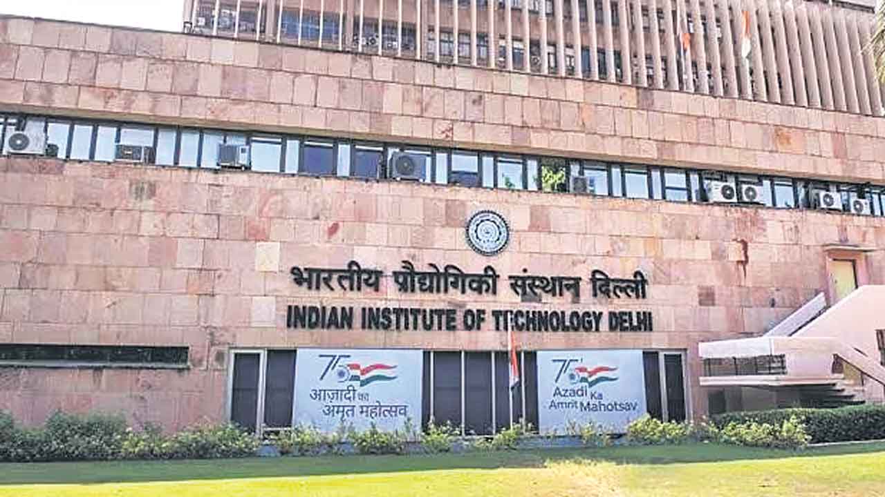 పేదలకందని ఐఐటీ చదువులు