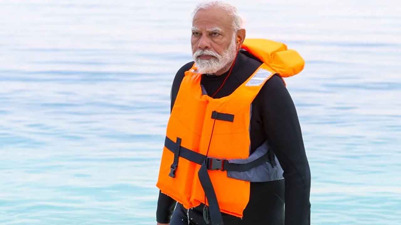 వివాదంలో ‘మునక’!