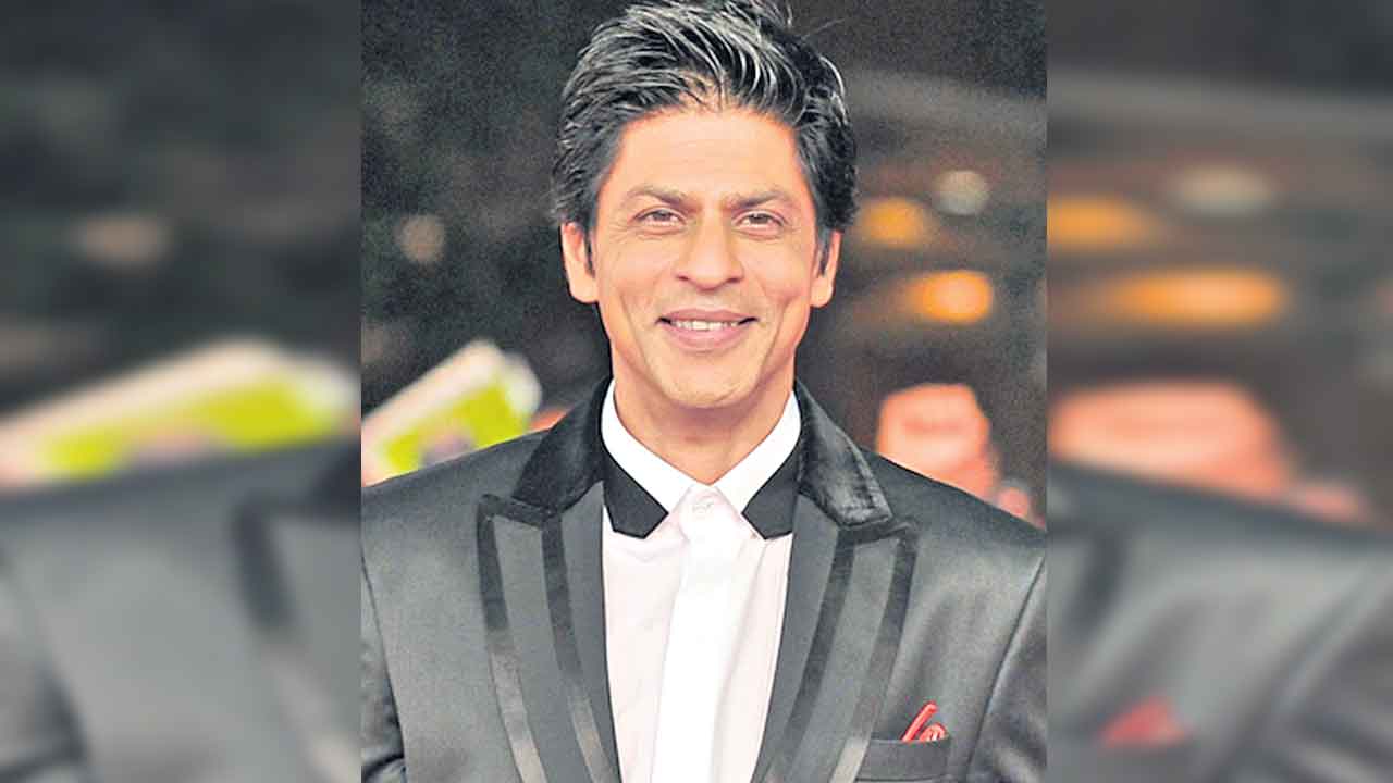 ఒకేసారి మూడు చిత్రాల ప్రకటన?