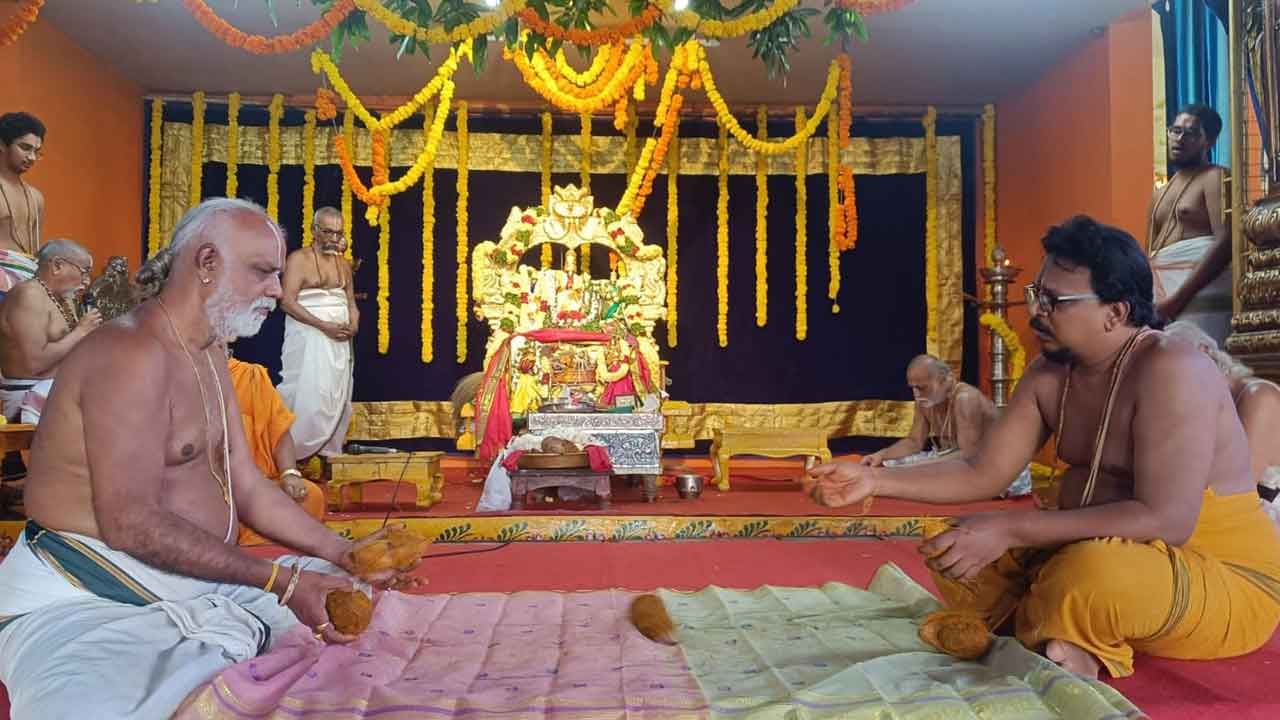 వైభవోపేతంగా గోదారంగనాథుల కల్యాణం