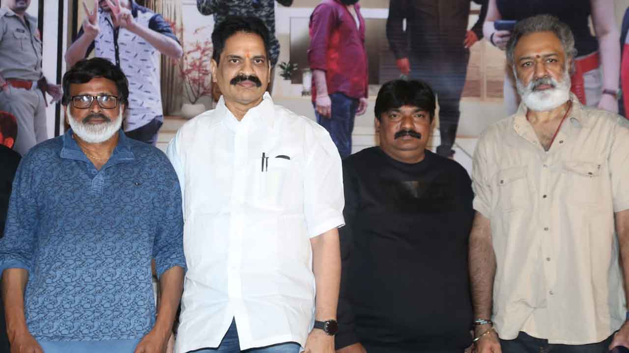 ‘నటరత్నాలు’లో దర్శకులకూ పాత్రలు